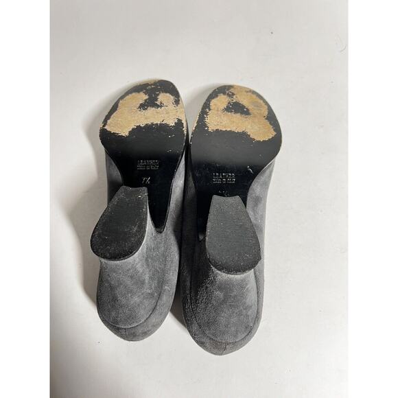 Yves Saint Laurent EUC Gray Suede 2.25" Heel Pump Dress Shoe Size 7.5 - Picture 6 of 6